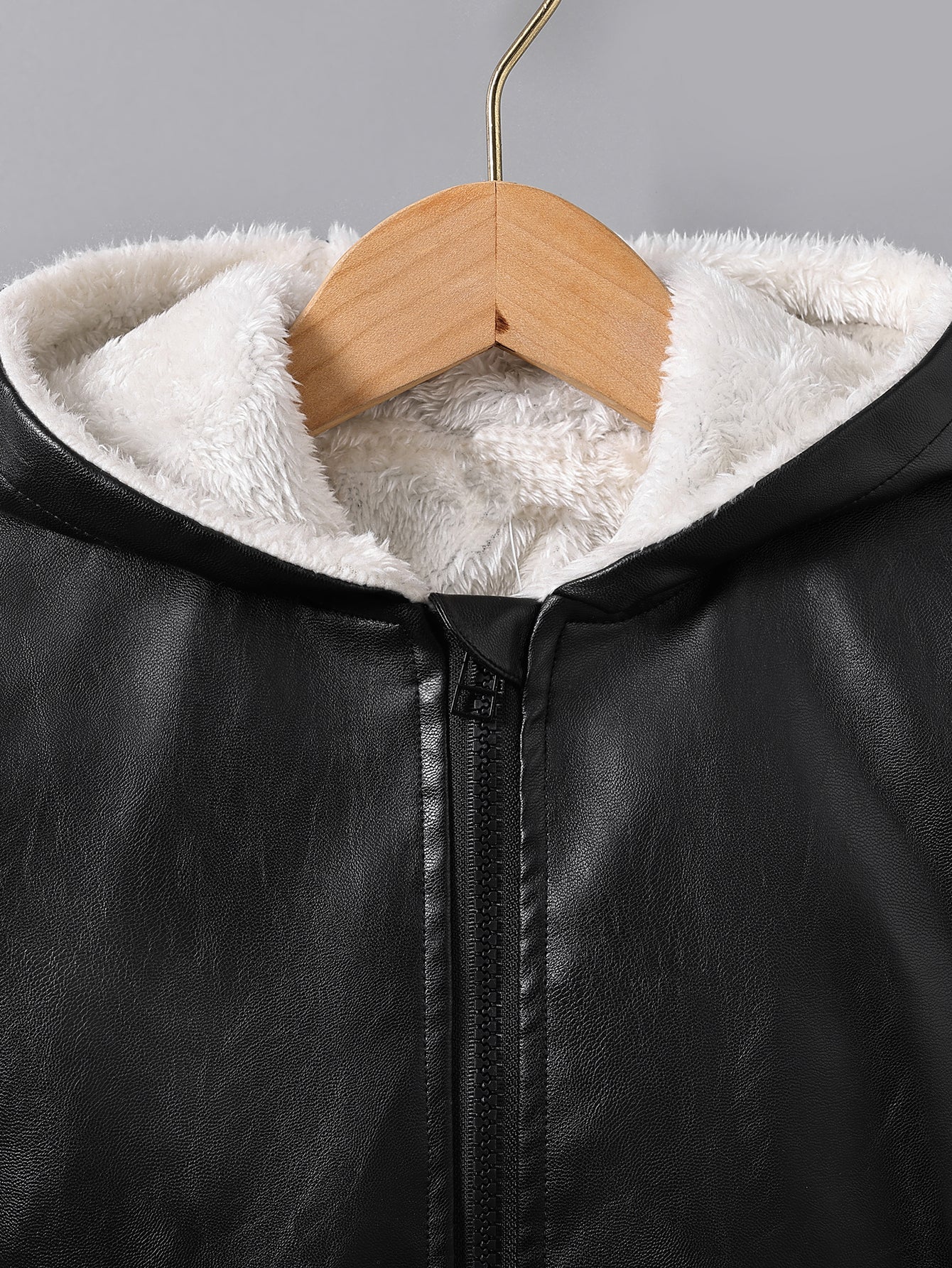 Boys' Comfortable Fleece-Lined Zip Jacket for Autumn And Winter, Thickened And Warm, New Korean-Style Motorcycle Jacket for Fall And Winter 2024.